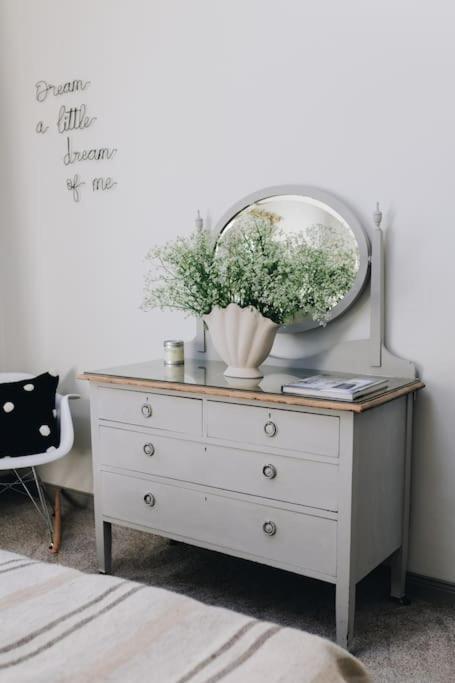 'The Studio' Designer, Seaside Cottage Crawfordsburn Buitenkant foto